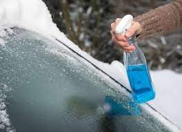 23 Brilliant Hacks To Help You Weather Winter Homemade Deicer Windshield Winter Car