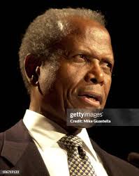 3,583 Discovery Award Photos & High Res Pictures