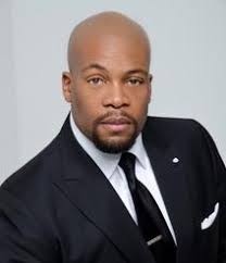 Building a Stronger Chicago Through Investments in Transit