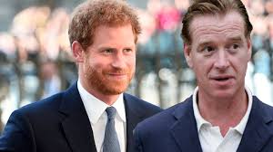 Er war für harry bei jedem triumph und in jeder tragödie da. Prinz Harry Ist James Hewitt Sein Leiblicher Vater Brigitte De