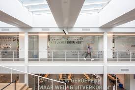 Volg hier het nieuws over onze school, bedrijfsvoering, activiteiten. Cepezed Designs Graafschap College Doetinchem With Corten Tree Facade