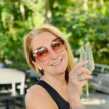 Margaret Nell Frey's Memorial Website