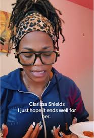 Clarissa Steele Getting Knocked Out in Training