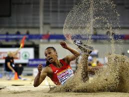 El triple salto o salto triple es una prueba de atletismo que se engloba dentro de la categoría de saltos. Ana Peleteiro Oro Y Record De Espana De Triple Salto Con 14 73