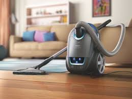 L Aspirateur Traineau Reste Une Valeur Sure Avec Ou Sans Sac L Aspirateur Balai Sans Fil Ni Sac Nous Offre Une Liberte Electronic Devices Repair Appliances