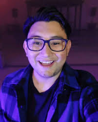 Hola amigos para mi es un grandisimo gusto compartirles que el día de hoy  terminamos con la grabación de mi nuevo videoclip y sencillo, desde ya  agradeciendo su apoyo, muy pronto más información!!, ...