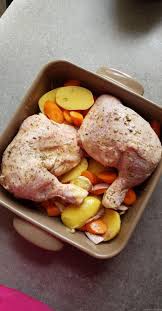 Cuisses De Poulet Et Legumes Au Four Recettes De Cuisine Poulet Legumes Recette Legumes Au Four