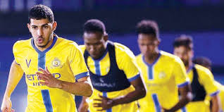 اتحاد جدة ضد النصر السعودي. Ø§Ù„ØºÙ†Ø§Ù… ÙŠØ¹ÙˆØ¯ Ù„Ø¯ÙØ§Ø¹ Ø§Ù„Ù†ØµØ± Ø£Ù…Ø§Ù… Ø§Ù„Ø§ØªØ­Ø§Ø¯