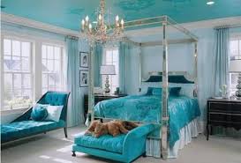 Jika kamu mencari warna yang memiliki sebuah energi fisik yang memiliki kekautan emosional untuk kamar tidur kamu jika kamu sangat menyukai pantai yang di padukan dengan lautan biru, kamu dapat pindahkan kesukaan kamu kedalam warna cat kamar kamu. Kamar Tidur Warna Biru Laut Pilihan Warna Cat Kamar Tidur Yang Membuat Nyaman Dan Rileks Ide Dekorasi Rumah Kamar Tidur Warna Kamar Tidur