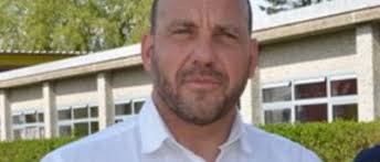 B. Scala écarté du collège de Chapelle: «Je n'ai plus d'avenir au sein du  parti»