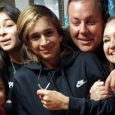 Shelly Schoonmaker's Instagram, Twitter & Facebook