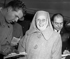 Im hochadel bleibt man gern unter sich. Alice Princess Andrew Of Greece 1952 Princess Alice Of Battenberg Princess Alice Prince Philip Mother