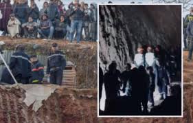 Μαροκινοί διασώστες εισήλθαν από νωρίς το . Gmlz3i0rfm65ym