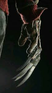 Es utilizado por el personaje principal de la historia, john kramer, el asesino jigsaw. Saw Los Juegos Macabros Wiki Misterio Paranormal Amino