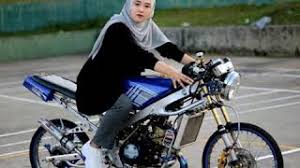 Modifikasi mobil sedan terbaik dilengkapi kumpulan foto dan gambar modifikasi sedan tua dan baru dengan gaya ceper tipe civic, lancer, timor, toyota 86, dll. Modifikasi Ninja R Keren Kinyis2 Terbaru Street Racing