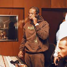 Without it, you'll go through withdrawal. Rappers Smoking Aesthetic Wallpapers Wallpaper Cave