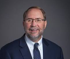 Burns & McDonnell Announces Retirement of General Counsel Bill Quatman,  Names Paul Odum as Successor