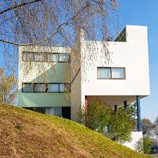 Für den digitalen tag des offenen denkmals haben wir ein kleines filmchen über das weissenhofmuseum im haus le corbusier gedreht. Mit Der 5 Zum Bauhaus Teil 1 Stuttgart Weissenhofsiedlung Marokko Auf Dem Killesberg Linie 5