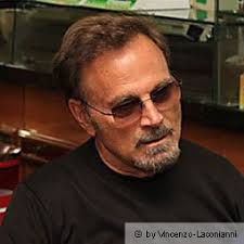 Killed by his brother richard harris. Synchronsprecher Von Franco Nero Buchen Media Paten Com