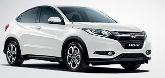 Honda hrv sendiri hadir dalam tujuh pilihan model atau tipe, dengan dua spesifikasi mesin yang berbeda. 2021 Honda Hr V Price Reviews And Ratings By Car Experts Carlist My