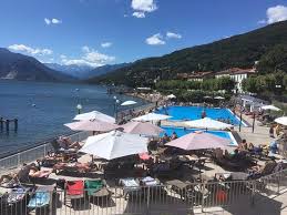 Finden sie die am besten bewerteten touren und aktivitäten in verbania für 2021. Schoner Strand Mit Pool Suna Beach Pool Lounge Bar Verbania Reisebewertungen Tripadvisor