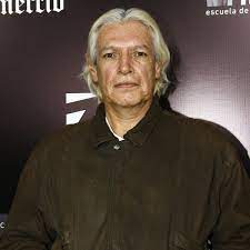 Especializado en literatura inglesa y norteamericana, vial fue columnista durante 13 años en la tercera. Juan Manuel Ochoa El Jaguar Repasamos La Trayectoria Del Actor A Traves De Sus Personajes Nndc Espectaculos Peru21