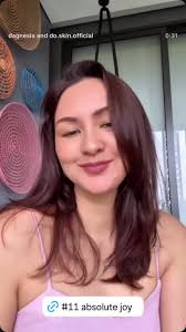 Dona Agnesia Dan Mona Ratuliu Mirip