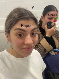 Carla Fraga (@carlafraaga_)