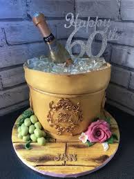 Vino Cake Motivtorten Tortendeko Torte Fur Manner