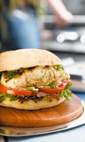 Fisch Burger Rezept Rotbarschfilet Rezept Rezepte Lebensmittel Essen