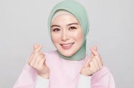 Liputan6.com, jakarta selain syuting, richa novisha dan gary iskak sedang menjajal peruntungan di dunia bisnis. Cerita Ayana Moon Hampir Menyerah Jadi Mualaf Karena Dihina Dihujat Dan Tak Ada Dukungan Tabloidbintang Com
