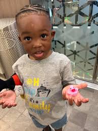 Couple who gave my son a duck shirt