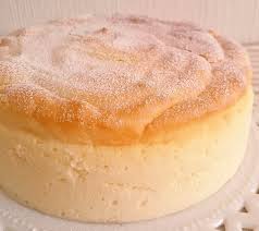 Le Gateau Aux 3 Ingredients Est Un Gateau Au Fromage Un Gateau Souffle A Base De Fromage Frais Simp Dessert Recipes Easy 3 Ingredient Cakes Dessert Recipes