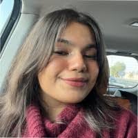 Melissa Almeida's Instagram, Twitter & Facebook