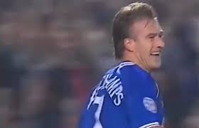 'for a coach, he is a. Didier Deschamps Goal With Chelsea Fc Vs Hertha Berlin Ucl 1999 00 Video Dailymotion