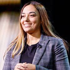 Why quiet co-breakaway of LPL and Ameriprise advisors in Downeast Maine  speaks so loudly to Shirl Penney