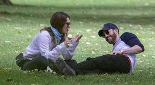 Did lily james cheat on chris evans? Lily James On Dating Rumours With Chris Evans Don T Be Obsessed By Boys Entertainment News Wionews Com