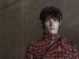 The wavy fringe is an edgy, new haircut for men with curly wavy hair. Shaggy Men S Hairstyles Slideshow Gallery