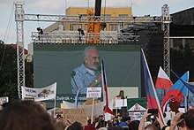 Novým předsedou se stal benjamin roll. Je To Na Nas Wikipedie