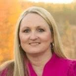 Mandy Dearborn's Instagram, Twitter & Facebook