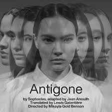 Sophie Simons's Instagram, Twitter & Facebook