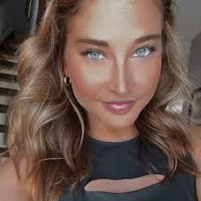 Allison Wiley (@awileyx3) • Threads, Say more