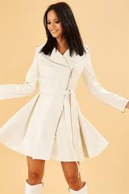 Fermuarli Klos Etekli Beyaz Trenckot The Dress Elbise Modelleri Trenckot