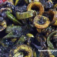 Bahan utama yang digunakan dalam resepi ini ialah sotong. Resepi Sotong Masak Hitam Yang Ringkas Dan Sedap Spicy Recipes Malaysian Food Cooking Recipes