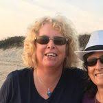 Pamela Bemis's Instagram, Twitter & Facebook