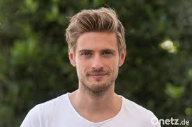 Erste details zur hochzeit hat das glückliche. Blitzverlobung Onetz