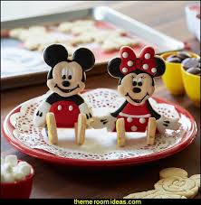 Mickey and minnie mouse cookies are perfect for a how to make mickey and minnie cookies. Decorating Theme Bedrooms Maries Manor Mickey Mouse