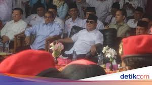 Jun 04, 2014 · 4. Pengasuh Ponpes Sunan Drajat Dukung Prabowo Mudah Mudahan Jadi Presiden