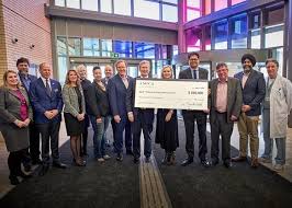 Frank marino фото исполнителя frank marino. Amica Helping Hands Charity Announces 250 000 Donation To William Osler Health System Foundation Toronto Com