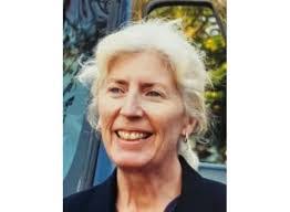 Lorraine Mcallister's Instagram, Twitter & Facebook